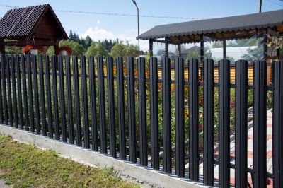 An Aluminum Fence is a Great Option for Your Property!