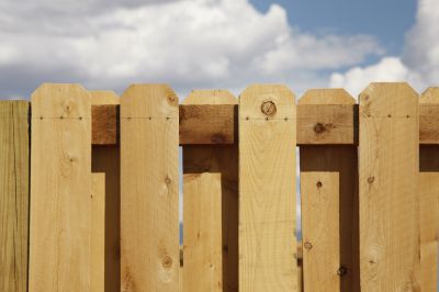 Improve Curb Appeal with Fence Railing Replacement!